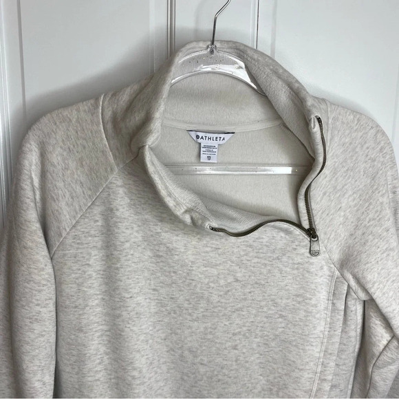Athleta Cozy Karma Asym Pullover Light Heather Grey Faux Wrap Sweatshirt… - Picture 12 of 14